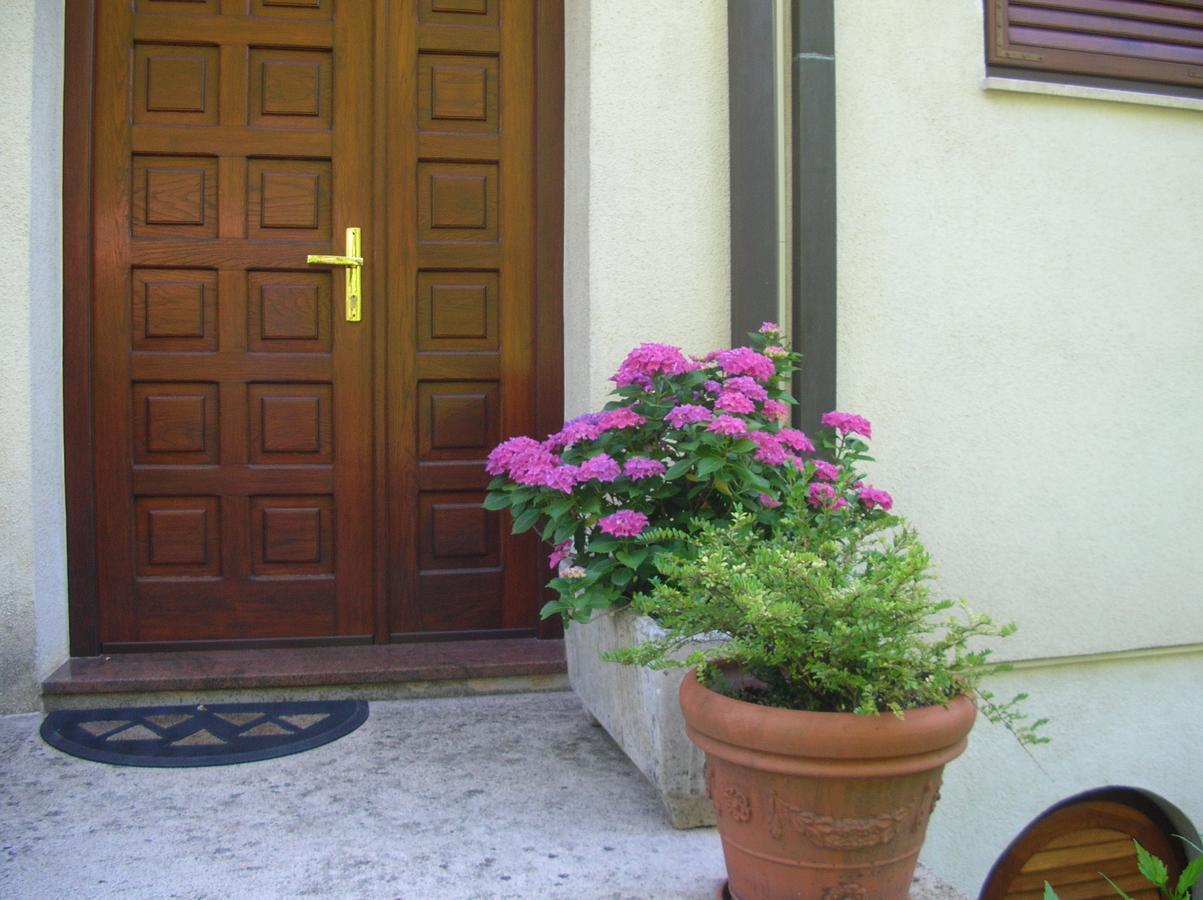 Vacation Home Lucija Slatina  Bagian luar foto
